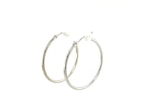 10k White Gold Polished Hoop Earrings (1.5x30mm)